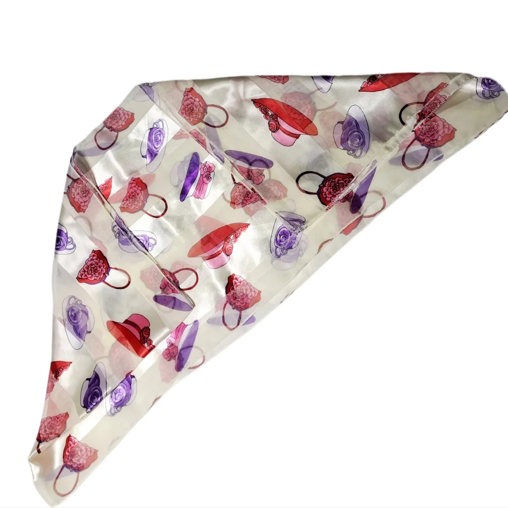 Elegant Scarf with Multicolor Hats Printed